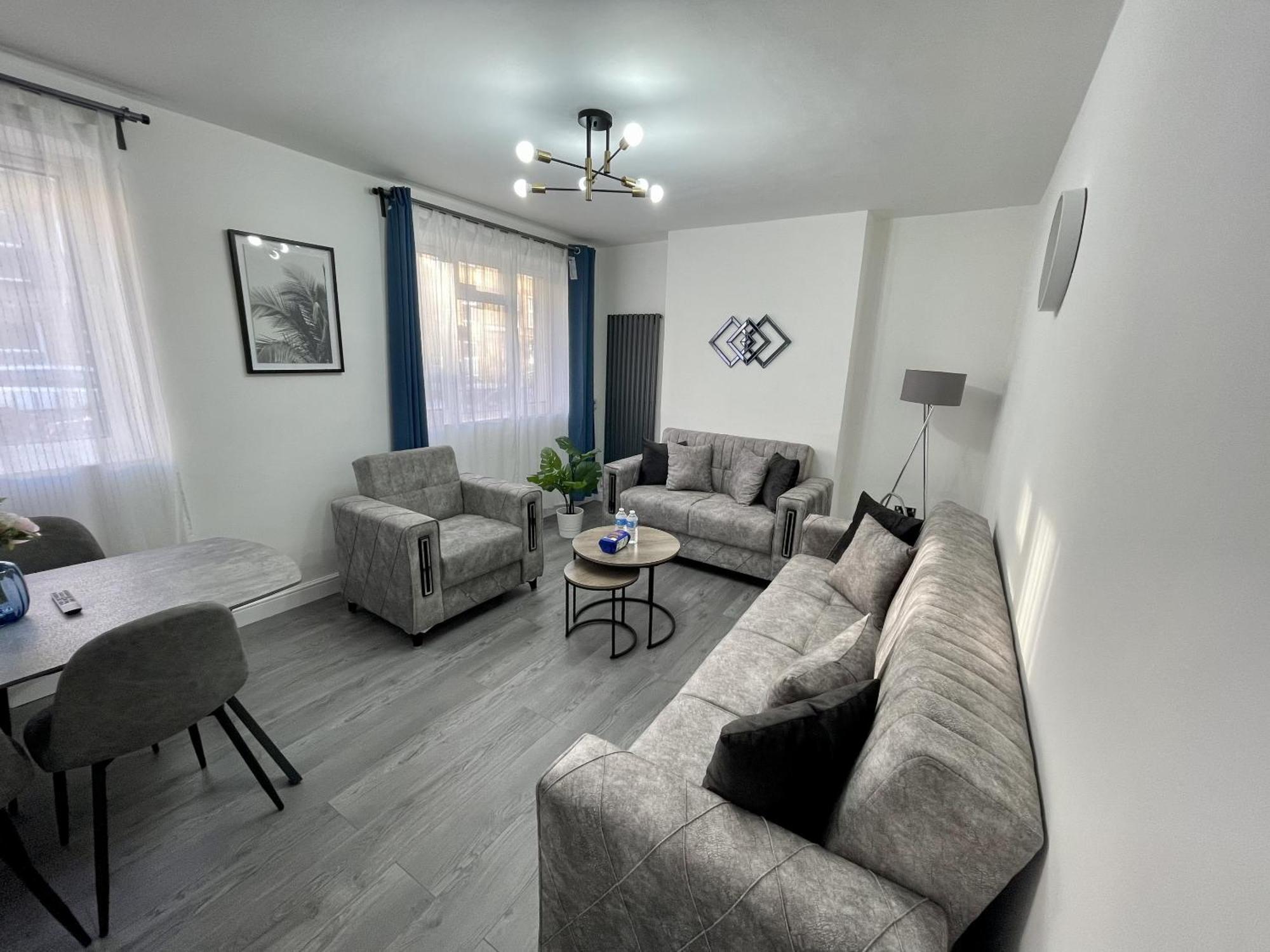Deluxe - Next To Kings Cross - Eurostar & Euston Station Londres
