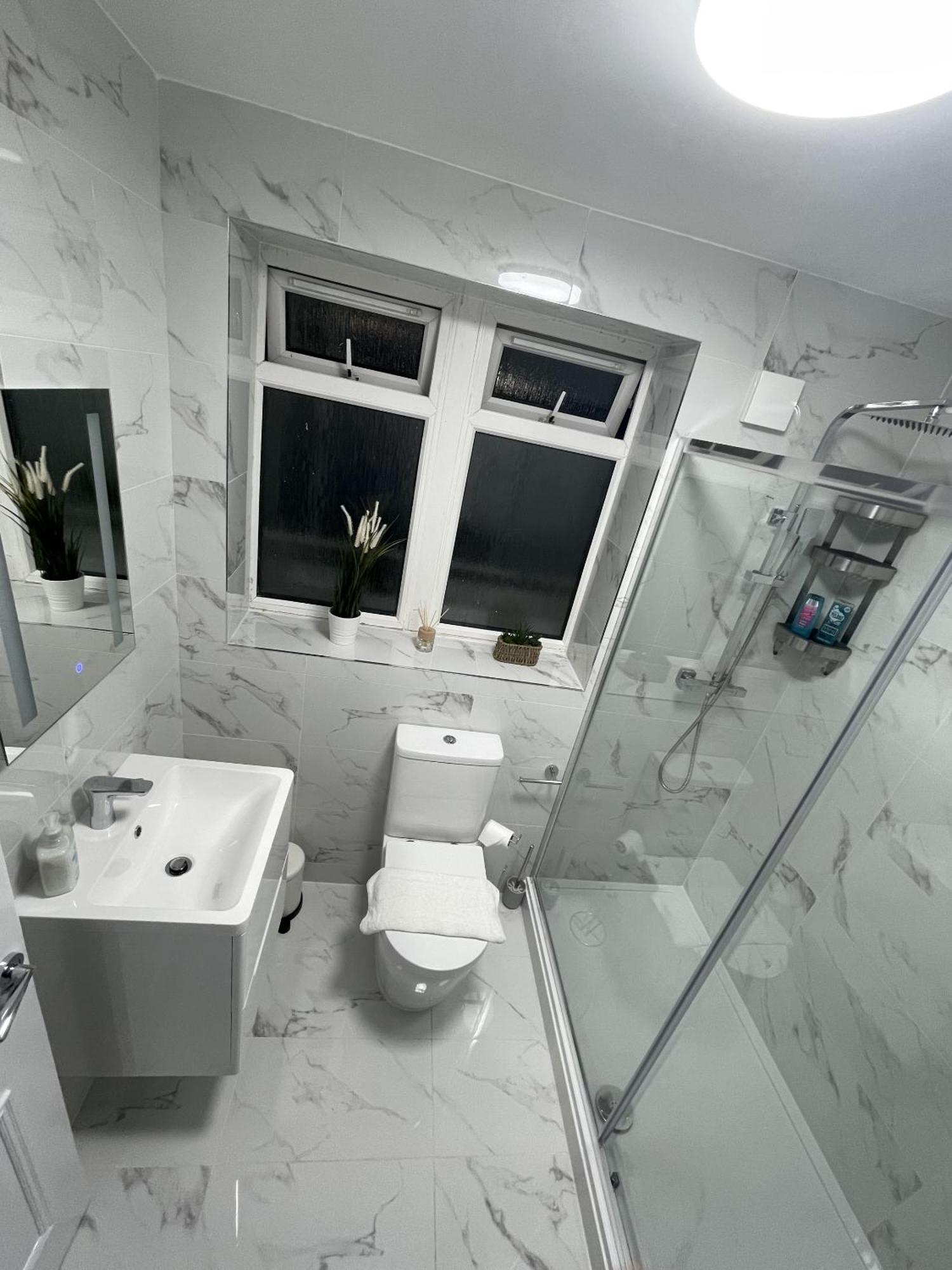 Deluxe - Next To Kings Cross - Eurostar & Euston Station Londres
